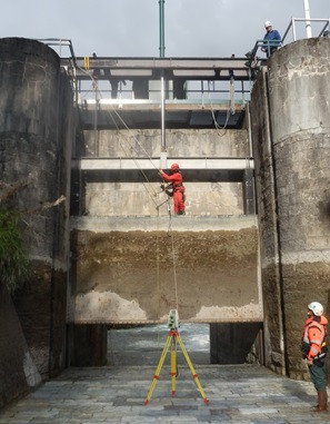 Expertise sur site de la vanne évacuateur de crue du barrage de VIGNOTAN