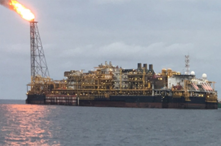 plateforme pétrolière